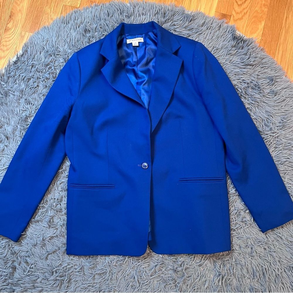 Pendleton Women's Blue Blazer - image 1